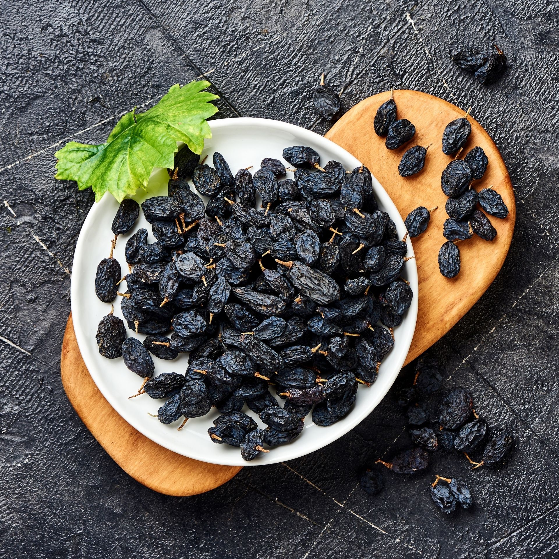 SİYAH ÇEKİRDEKSİZ ÜZÜM (ÖZBEK ÜZÜMÜ)